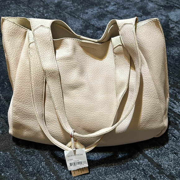 Street Level - Picture 5 of 7